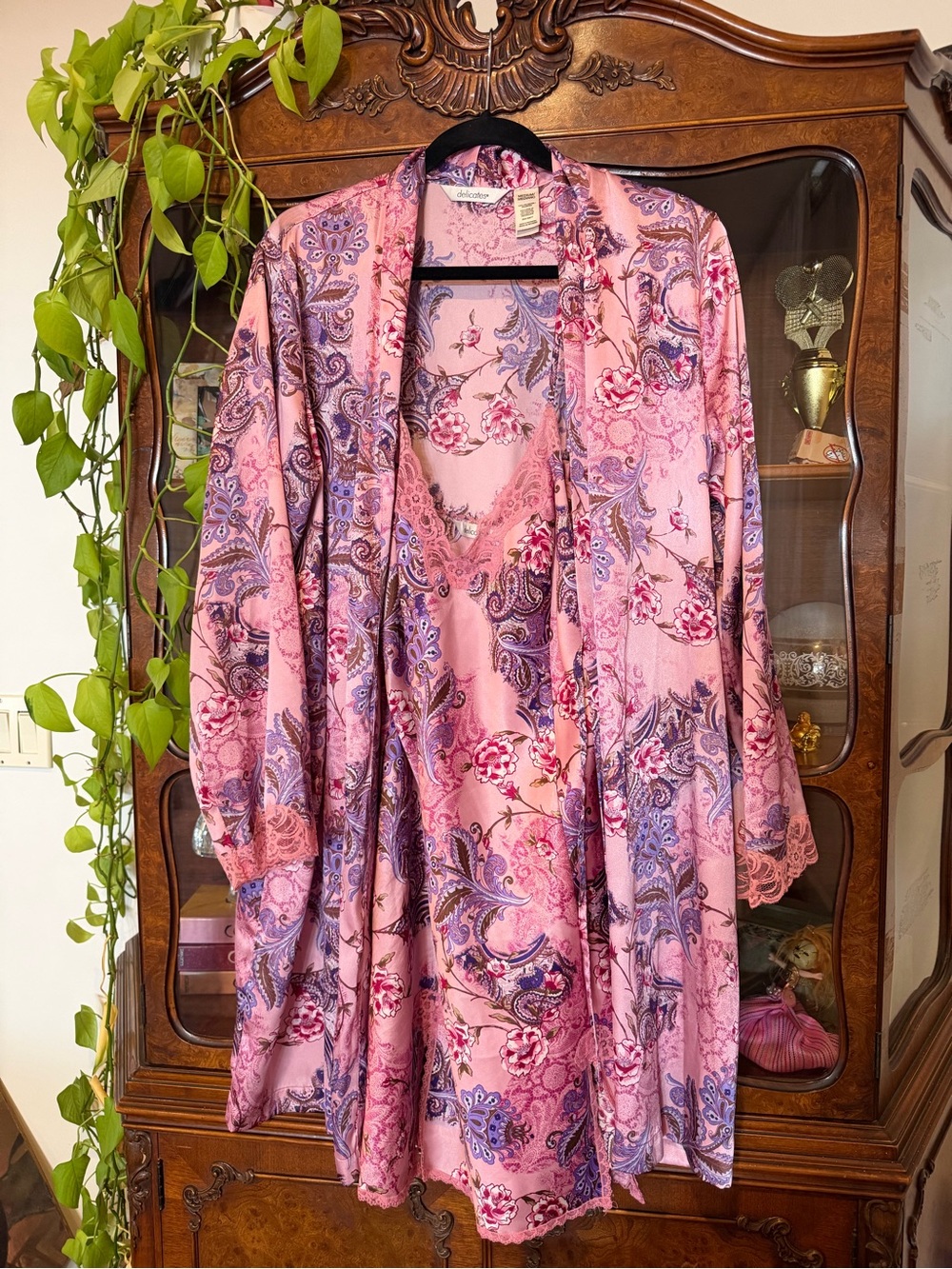 Delicates Pink Paisley Floral Satin Slip Nightgown & Robe Set Size M